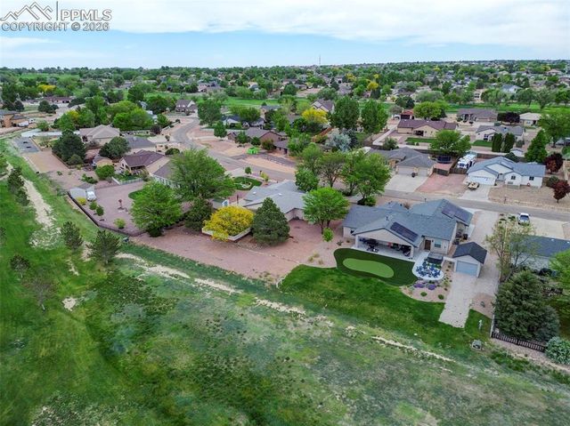 433 W Fairway Drive, Pueblo, CO 81007