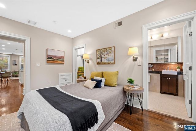 336 Bloomfield Street 2, Hoboken, NJ 07030