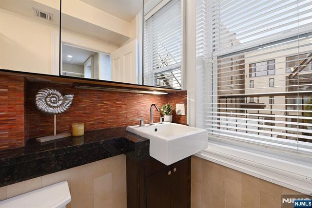 336 Bloomfield Street 2, Hoboken, NJ 07030