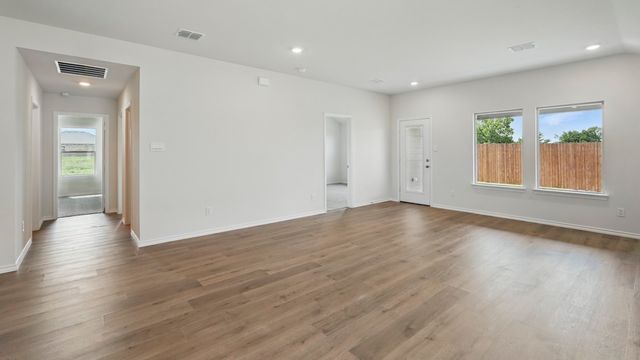 2040 Bobby Ashcraft Drive, Lindale, TX 75771