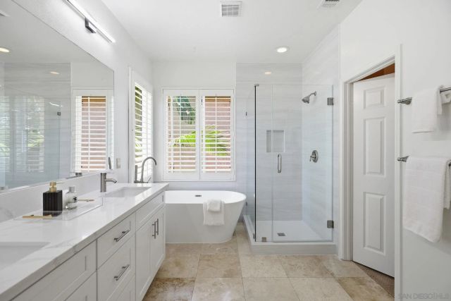 7385 Healis Pl, San Diego, CA 92129