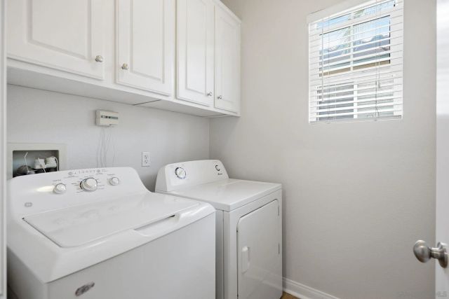 7385 Healis Pl, San Diego, CA 92129