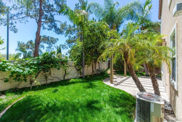 7385 Healis Pl, San Diego, CA 92129