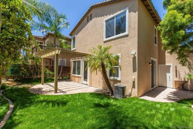 7385 Healis Pl, San Diego, CA 92129