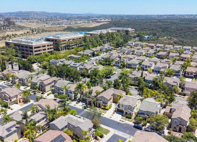7385 Healis Pl, San Diego, CA 92129