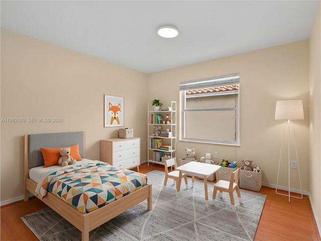 1764 NW 166th Avenue, Pembroke Pines, FL 33028