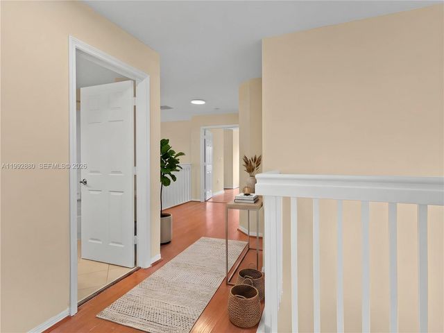 1764 NW 166th Avenue, Pembroke Pines, FL 33028