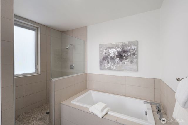 1208 W Emerson Street, Seattle, WA 98119