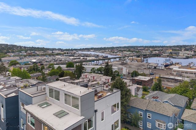 1208 W Emerson Street, Seattle, WA 98119