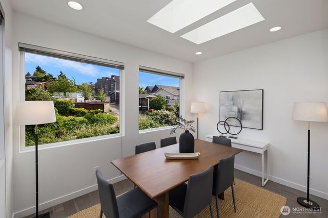 1208 W Emerson Street, Seattle, WA 98119