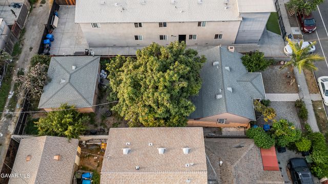 5731 2nd Avenue, Los Angeles, CA 90043