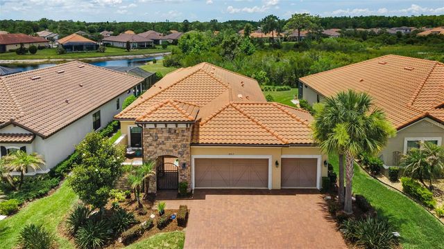 8707 SORANO VILLA DRIVE, Tampa, FL 33647