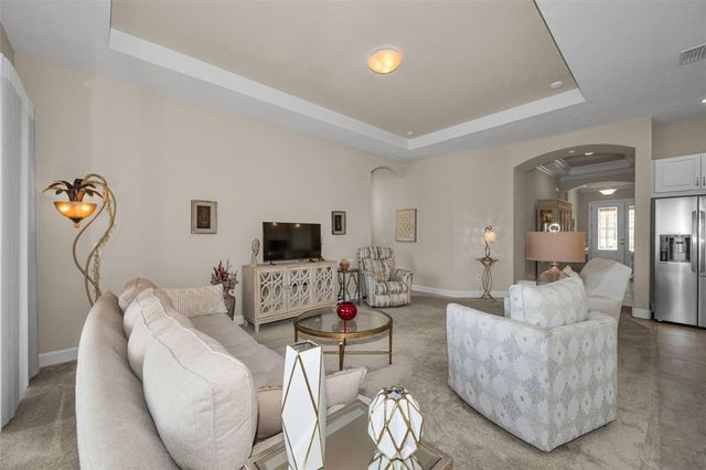 8707 SORANO VILLA DRIVE, Tampa, FL 33647
