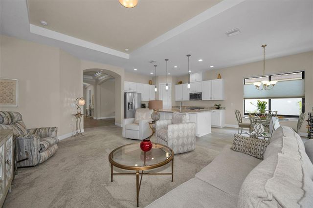 8707 SORANO VILLA DRIVE, Tampa, FL 33647