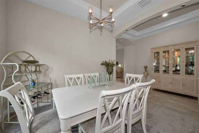 8707 SORANO VILLA DRIVE, Tampa, FL 33647
