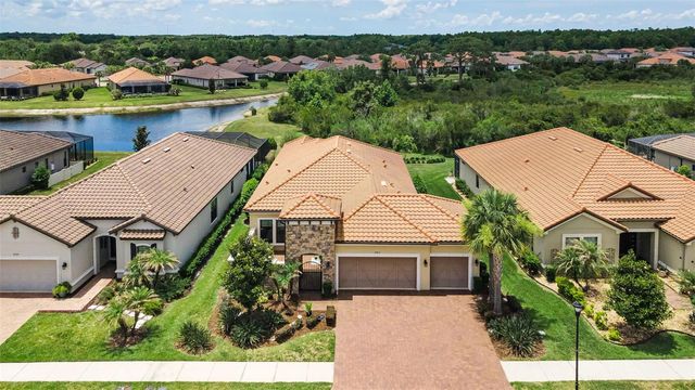 8707 SORANO VILLA DRIVE, Tampa, FL 33647