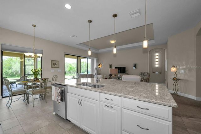 8707 SORANO VILLA DRIVE, Tampa, FL 33647