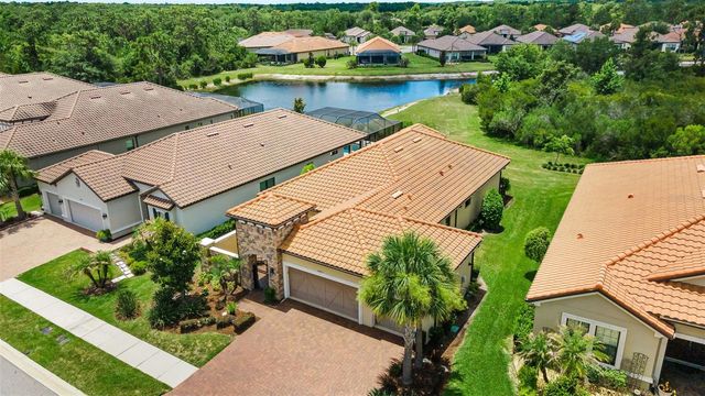 8707 SORANO VILLA DRIVE, Tampa, FL 33647