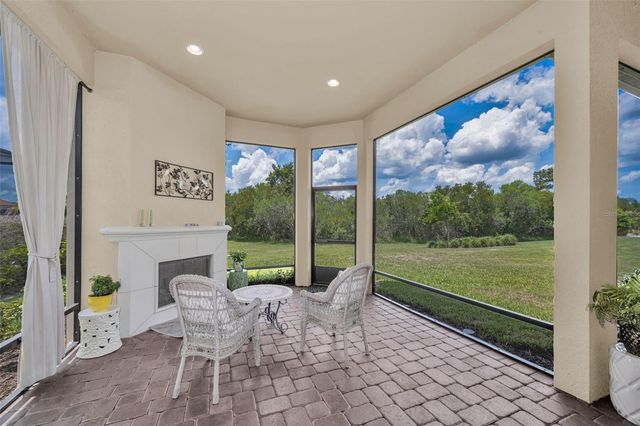 8707 SORANO VILLA DRIVE, Tampa, FL 33647