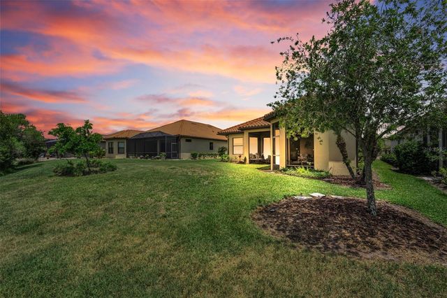 8707 SORANO VILLA DRIVE, Tampa, FL 33647