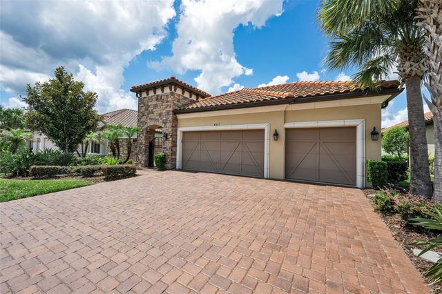8707 SORANO VILLA DRIVE, Tampa, FL 33647