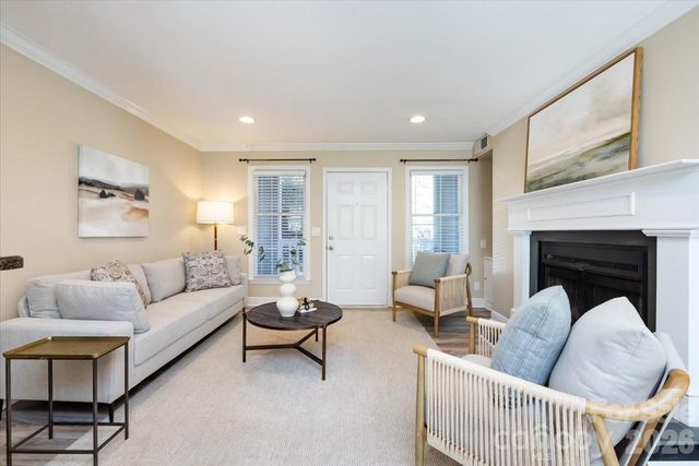 430 Queens Road 221, Charlotte, NC 28207