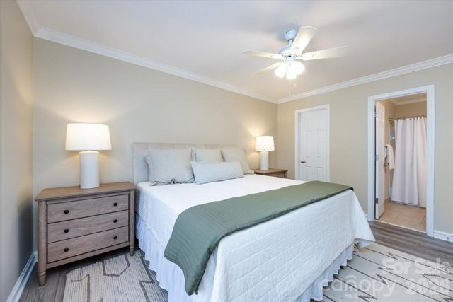 430 Queens Road 221, Charlotte, NC 28207