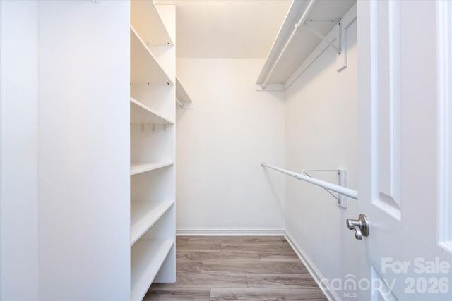430 Queens Road 221, Charlotte, NC 28207