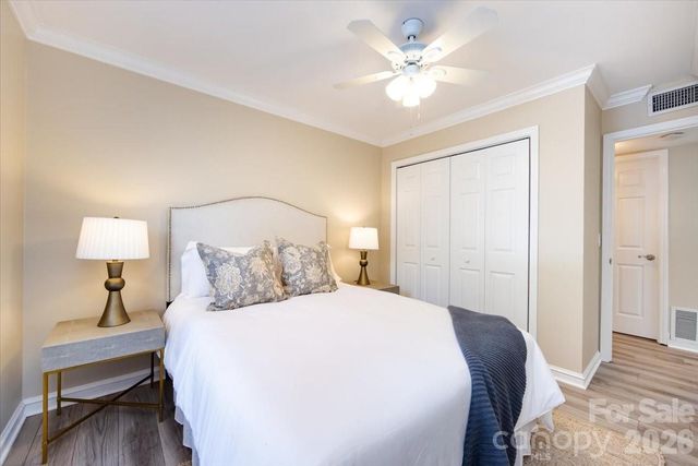 430 Queens Road 221, Charlotte, NC 28207
