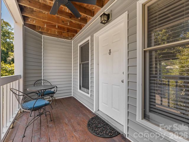 430 Queens Road 221, Charlotte, NC 28207