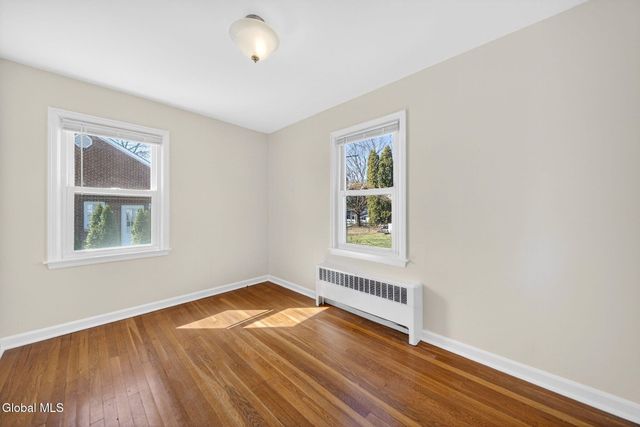 7 Newcomb Drive, Colonie, NY 12211