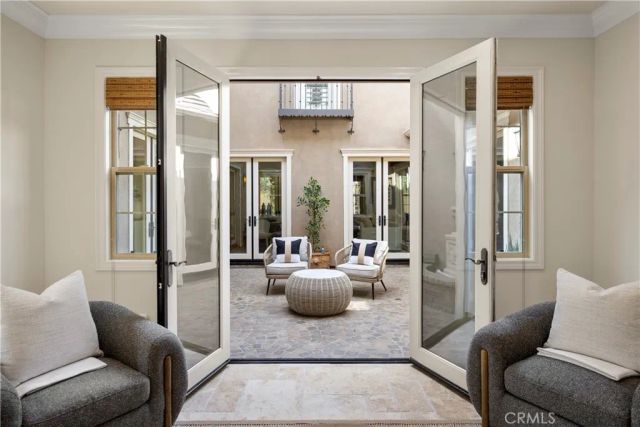 30 Exploration, Irvine, CA 92618