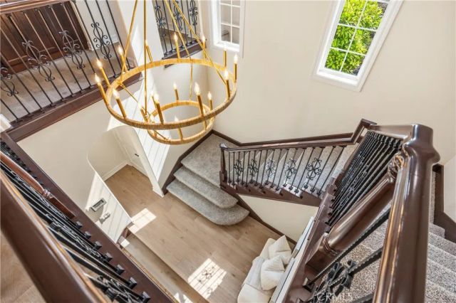 30 Exploration, Irvine, CA 92618