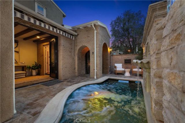 30 Exploration, Irvine, CA 92618