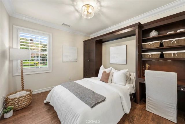 30 Exploration, Irvine, CA 92618