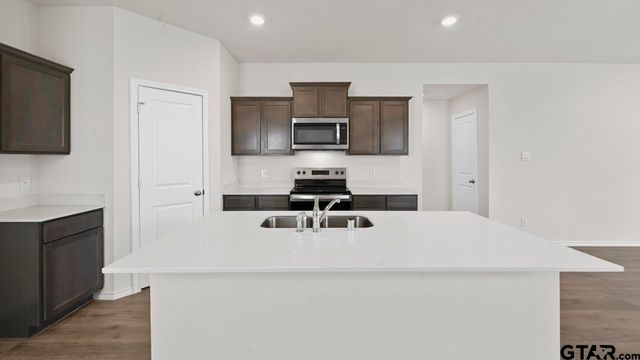 1635 Blaire Drive, Tyler, TX 75704