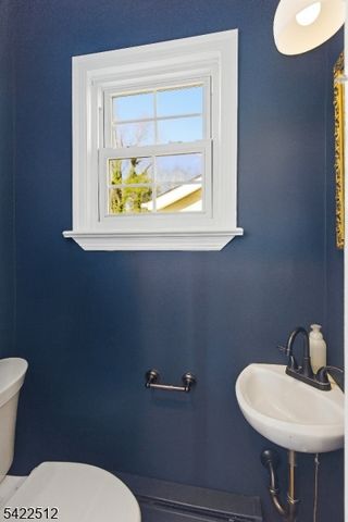 894 Ridgewood Road, Millburn Twp., NJ 07041