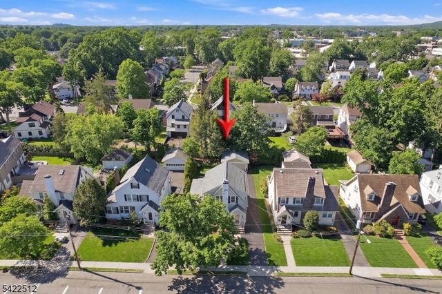 894 Ridgewood Road, Millburn Twp., NJ 07041