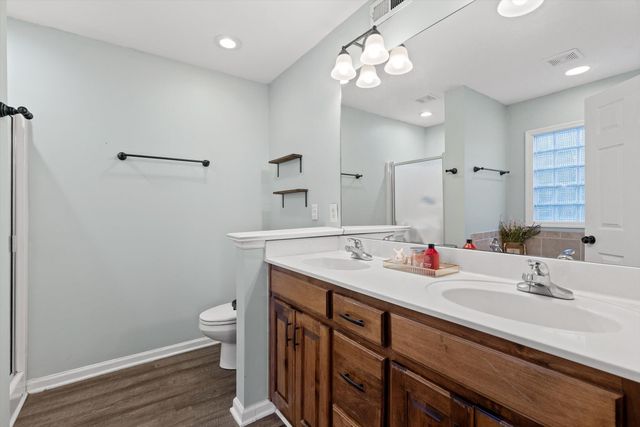 6815 Huntcliff Drive, Ooltewah, TN 37363