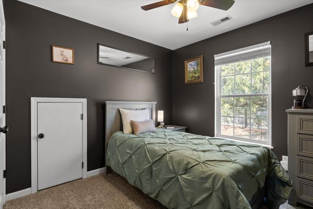 6815 Huntcliff Drive, Ooltewah, TN 37363