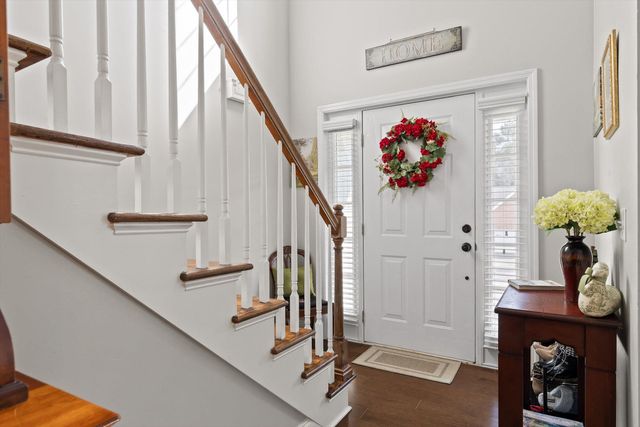 6815 Huntcliff Drive, Ooltewah, TN 37363