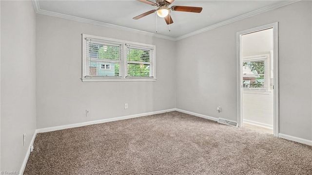 3768 Vandalia Drive, Winston-salem, NC 27104