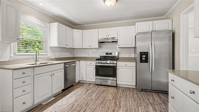 3768 Vandalia Drive, Winston-salem, NC 27104