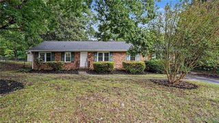 3768 Vandalia Drive, Winston-salem, NC 27104