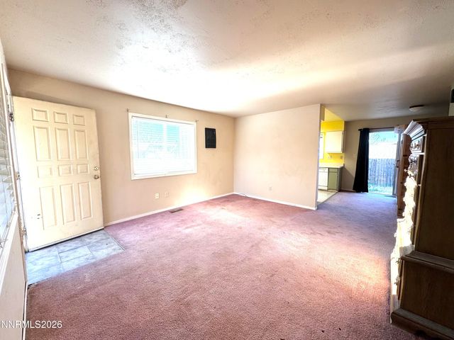 6715 Peppermint Drive, Reno, NV 89506