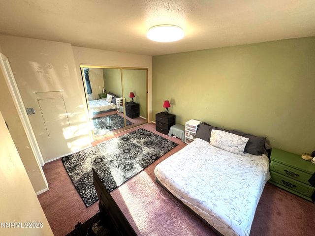 6715 Peppermint Drive, Reno, NV 89506