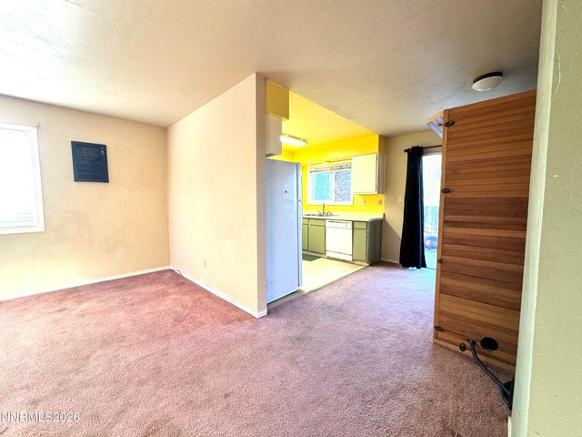 6715 Peppermint Drive, Reno, NV 89506