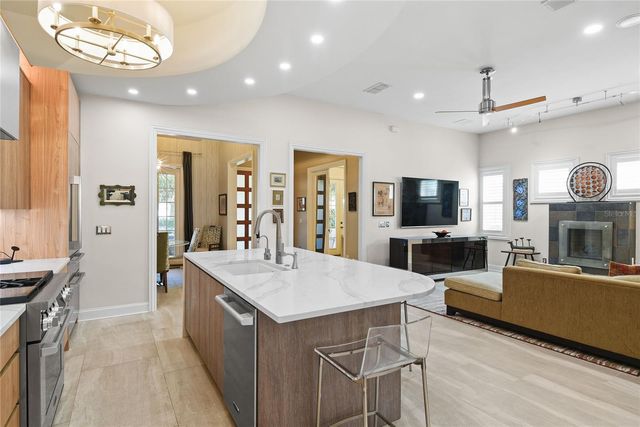 1600 PALMER AVENUE, Winter Park, FL 32789