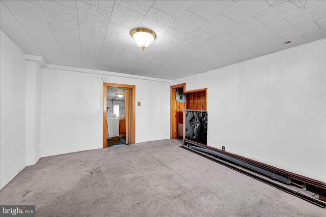 408 E LAWTON ST, Saint Clair, PA 17970