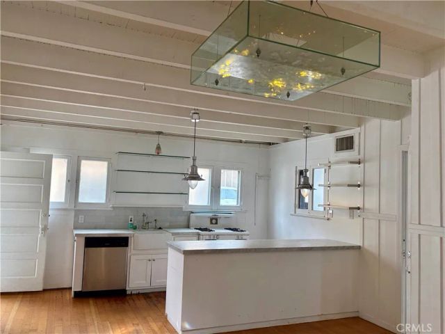 25 Galleon, Marina Del Rey, CA 90292